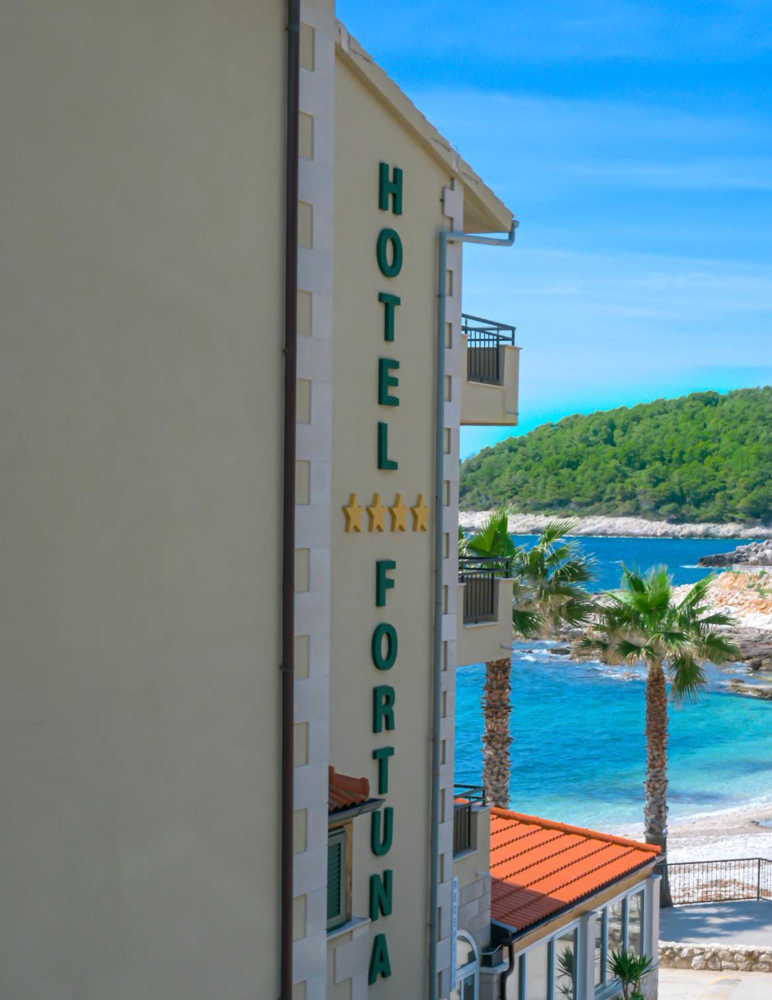 Hotel Fortuna Milna  Eksteriør billede
